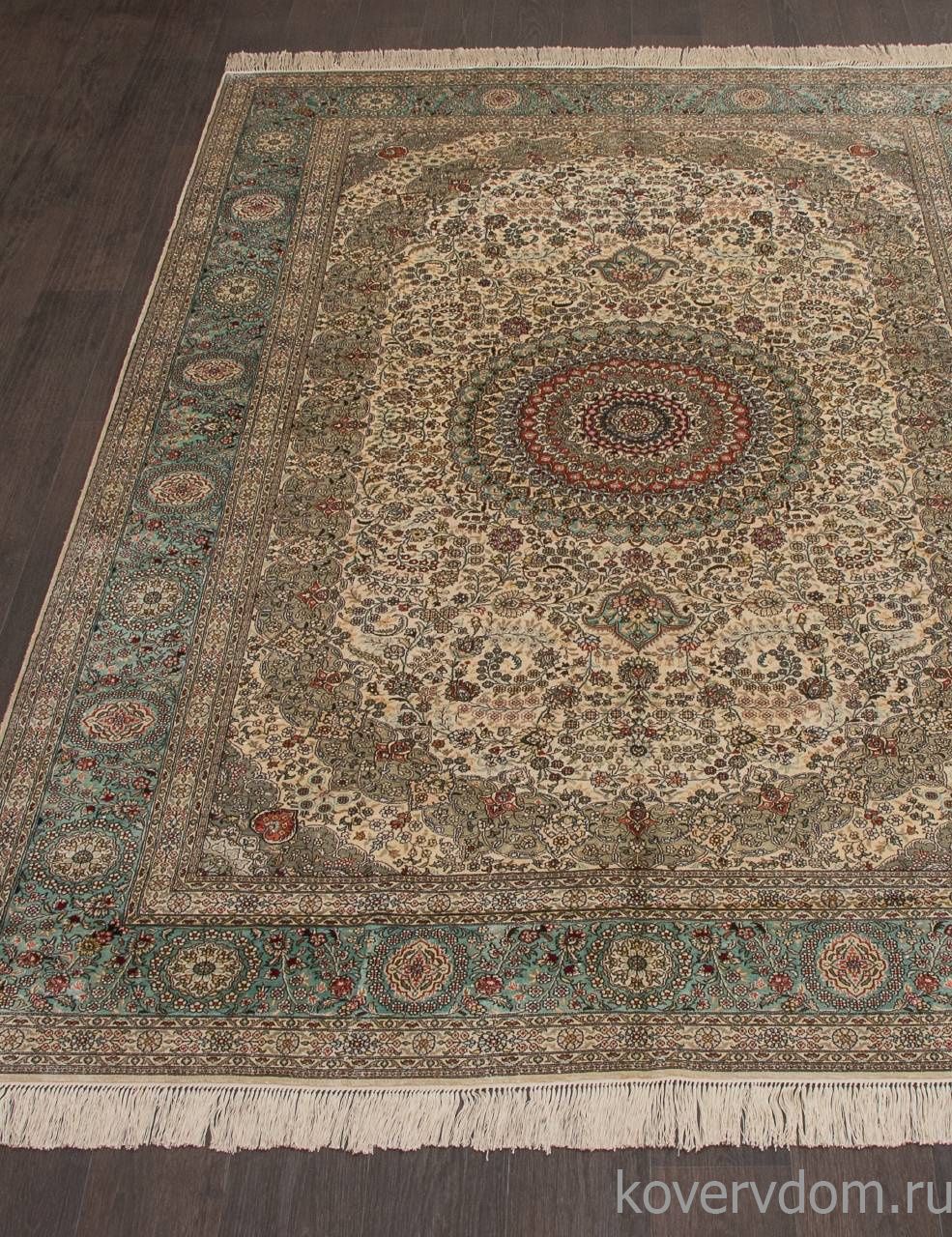 Ковер Tibet SILK & SILK S-05 CREAM / BLUE Ковер Tibet SILK & SILK S-05 CREAM / BLUE